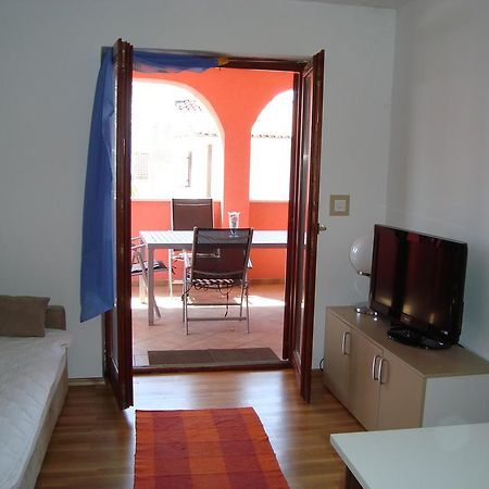Apartments Josip Pinezići Exterior foto