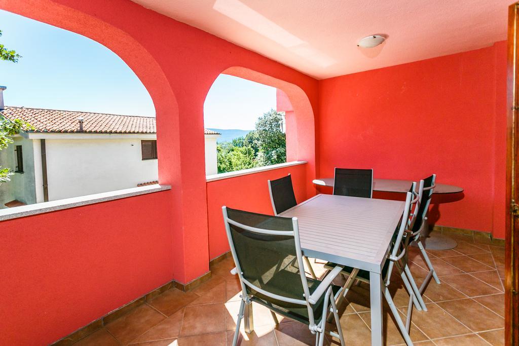 Apartments Josip Pinezići Zimmer foto